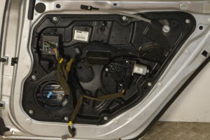 VOLVO V60 (2010–2018) Rear side doors - 4