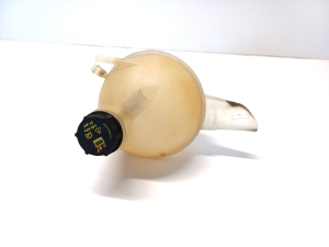   Ausgleichsbehälter  - BK21-8K218-AH 