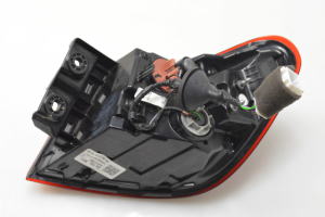 Kia ceed (2018–2026) Eckleuchte hinten 92401J7050 - 4