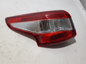  Rear corner lamp 