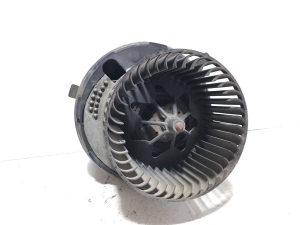 AUDI A3 8P (2003–2012) Kühlerlüftermotor 1K1820015C F983228M - 3