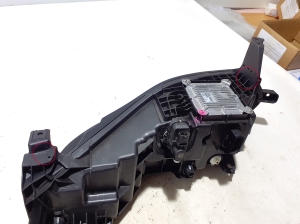 RENAULT Megane E-Tech CMF-EV (2022–2026) Esituli 260104574R - 4