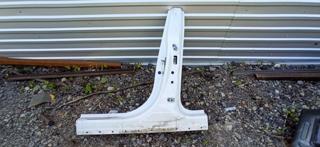 RENAULT Espace VI (2023–2026) Center pillar RENAULT Espace VI (2023–2026) Center pillar