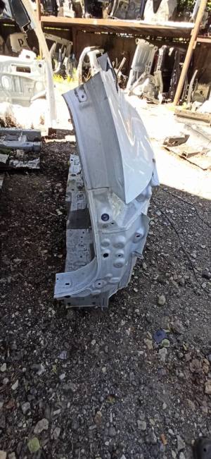 RENAULT Espace VI (2023–2026) Rear fender and its parts 767127671R - 2