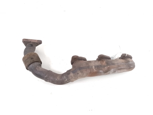   Exhaust manifold 