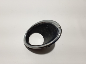  Front bumper fog lamp cover 