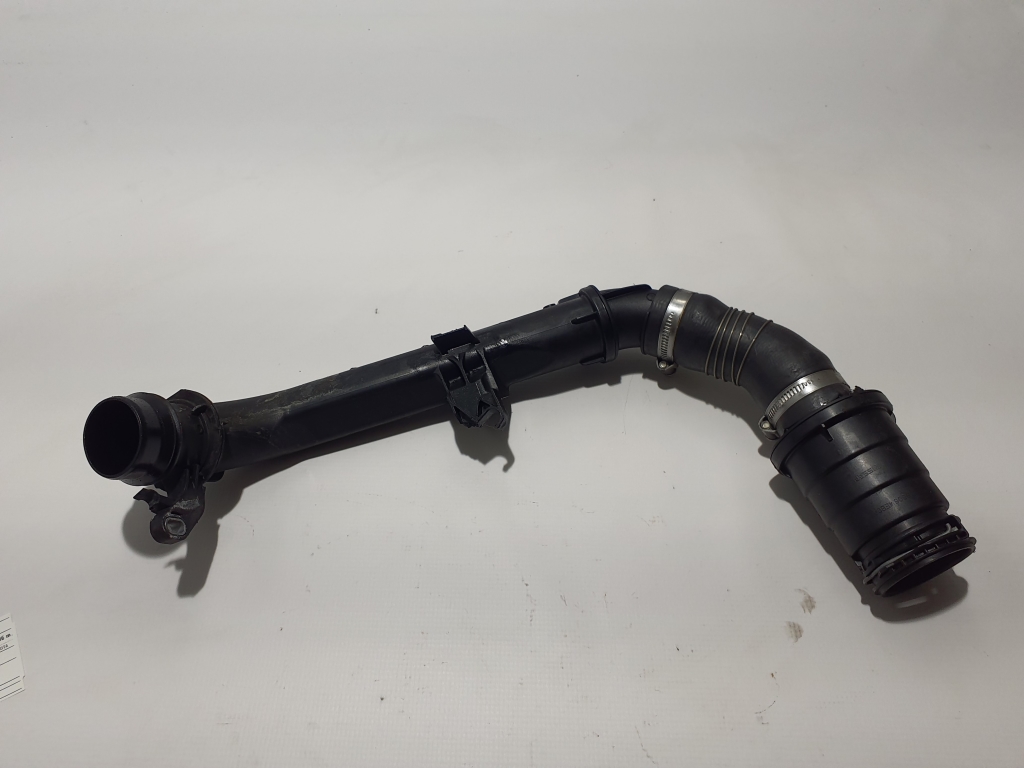 NISSAN Qashqai 2 generation (2013-2023) Right Side Intercooler Hose 144604EB0A 25435574