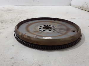  Clutch flywheel 