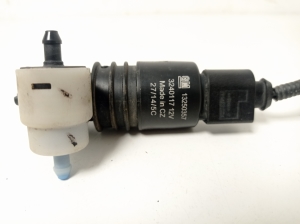 Opel Mokka (2012–2020) Front windshield washer pump 13250357 - 3