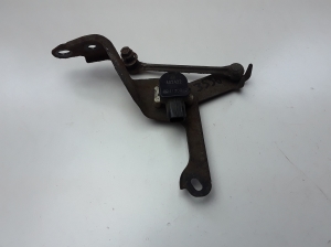 Rear hub sensor - B0413032