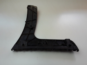  Rear bumper bracket 