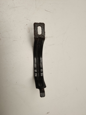 Mercedes Benz S-Class 222 (2013–2020) Circulation pump bracket A2225041740 - 3