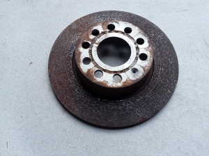Bremsscheibe hinten - 5Q0615601F