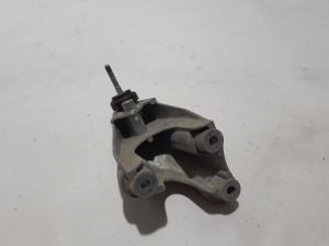 Motorhalter - 112333383R