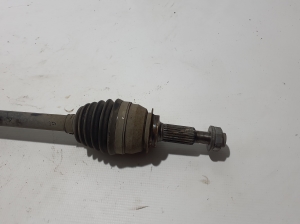 Dacia Spring (2021–2026) Antriebswelle vorne und ihre Teile 391007589R - 2
