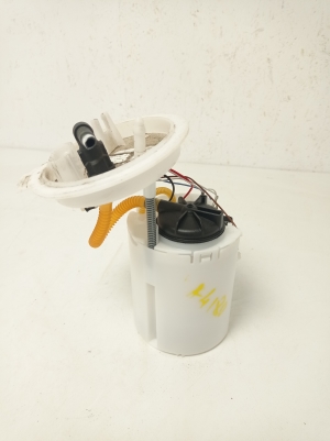 Volkswagen Golf VIII (2019–2026) Kütusepump paagis 5Q0919051CN - 3