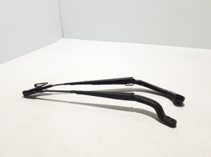 Dacia Spring (2021–2026) Windshield wiper arm 288817731R - 2