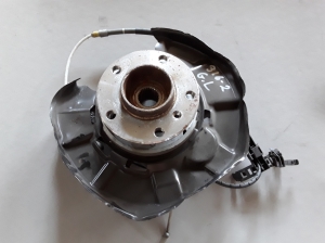 Rear wheel hub - 33326792521