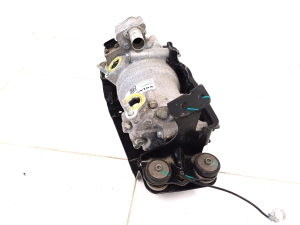 Polestar 2 II (2021–2026) Konditsioneeri kompressor 32289915 - 3