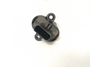 Opel Mokka (2012–2020) Mass air flow sensor 13505433 - 2