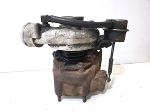 Volkswagen Passat B3 (1988–1993) Turbo 028145703B  4655771  UI0522F - 2