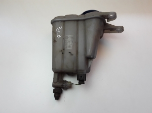   Tank for coolant 