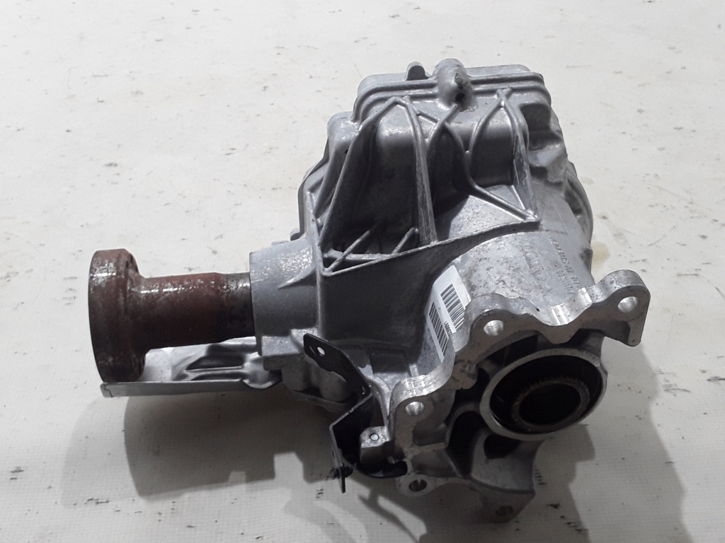 VOLVO XC60 2 generation (2017-2024) Front Transfer Case 32339091 25435507