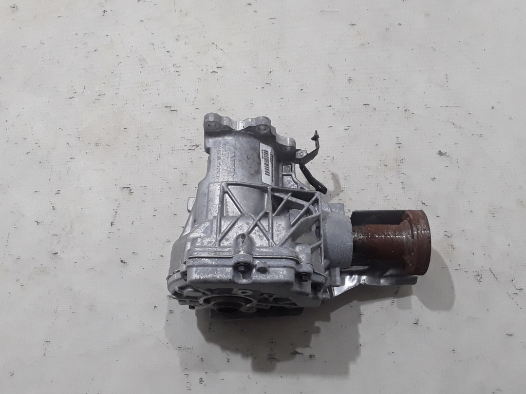 VOLVO XC60 2 generation (2017-2024) Front Transfer Case 32339091 25435507