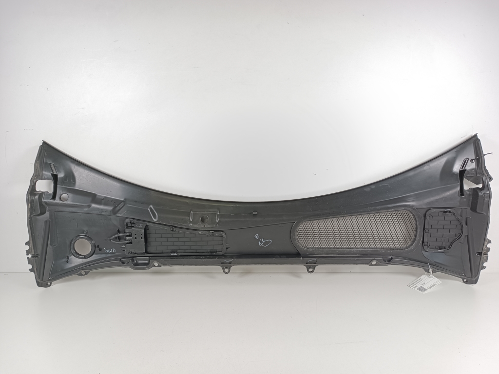 VOLVO S60 2 generation (2010-2020) Обшивка капота склоочисника 31479332,31479548 25432706