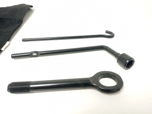Kia Sorento (2009–2014) Spare wheel wrench - 3