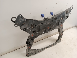 VOLVO S60 III (2018–2026) Eesmine alusraam 32268633 - 3