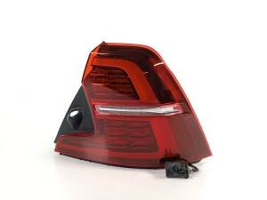  Rear corner lamp 