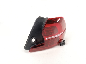  Rear corner lamp 