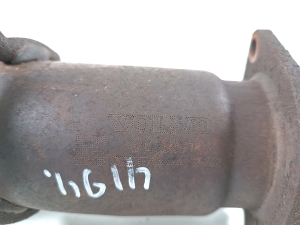 VOLVO S60 III (2018–2026) Summuti painduv ühendus 31439891 - 3