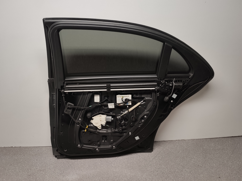 MERCEDES-BENZ S-Class W222/C217/A217 (2013-2020) Right Side Sliding Door A2227300205, 197 25745579