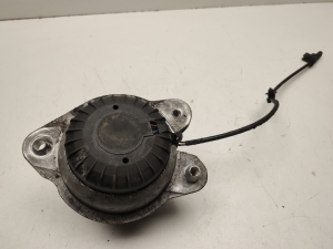 Mercedes Benz S-Class 222 (2013–2020) Engine mount A2222407617 - 3