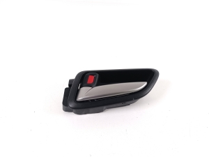 Mazda 2 (2014–2026) Front door inner handle - 2
