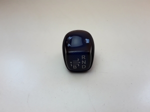 Gear shift knob