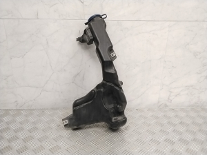 Mercedes Benz C-Class 204 (2007–2014) Front washer fluid reservoir A2048601560 - 2