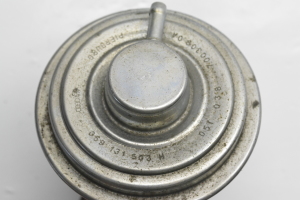  EGR valve 