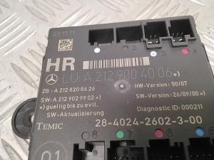 Mercedes Benz C-Class 204 (2007–2014) Rear side door control unit A2129004006 - 5