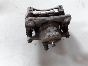 TOYOTA Prius W30/35 (2009–2015) Eesmine pidurisadul 4773047060 - 2