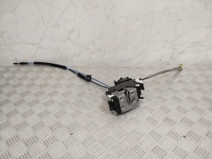 Mercedes Benz C-Class 204 (2007–2014) Rear side door lock A0997300135 - 4
