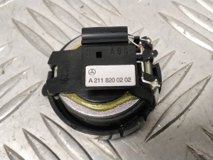 Mercedes Benz C-Class 204 (2007–2014) Lautsprecher Tür vorne A2118200202 - 2