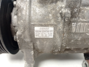  Air conditioner compressor 