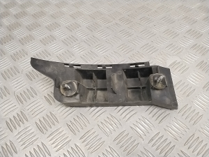  Rear bumper bracket 