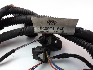 Volkswagen Golf VII (2012–2026) Rear parking sensor cable 5G0971104D - 3