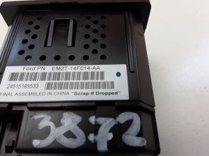Ford Transit Connect II (2013–2026) USB port EM2T14F014AA - 3