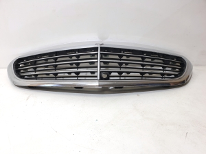Mercedes Benz E-Class W212 (2009–2015) Kühlergrill A2128801583 - 3