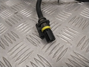  The cable is plus 